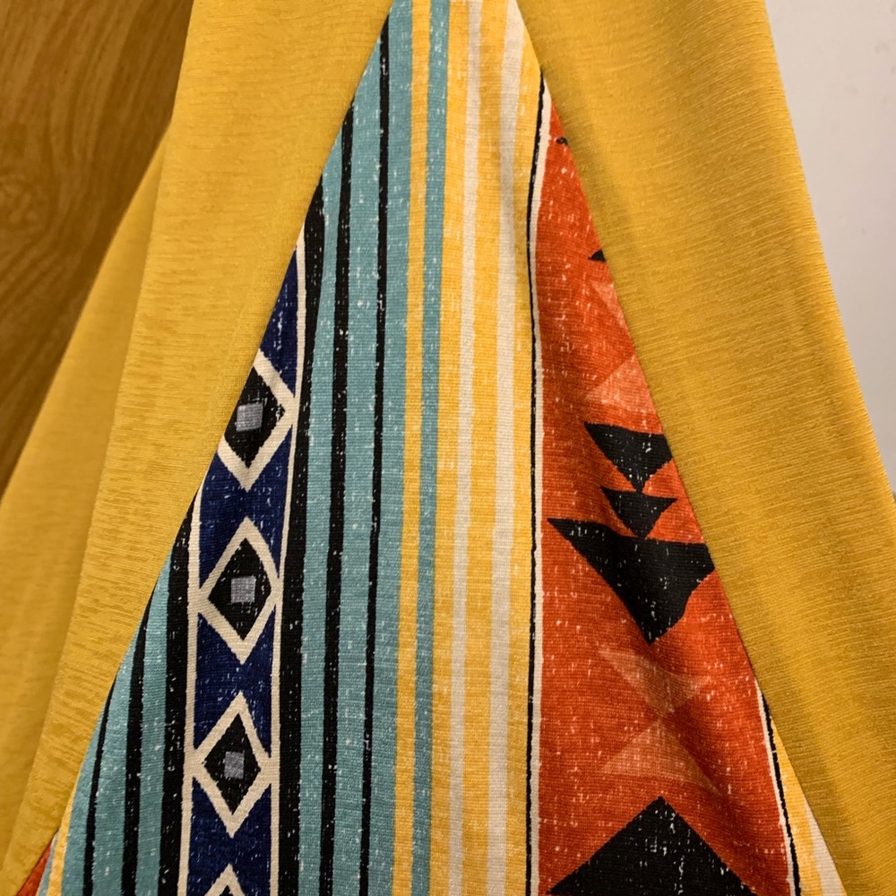 L&B Medium yellow aztec flare leg pants - Picture 8 of 8